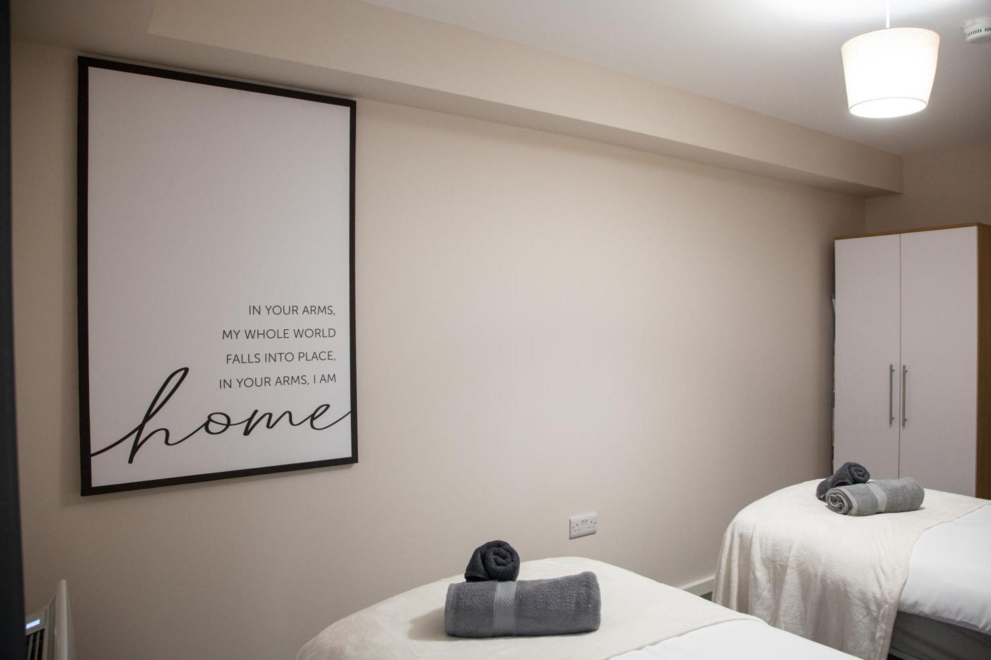 Modern 2Bd Apartment In Manchester City エクステリア 写真